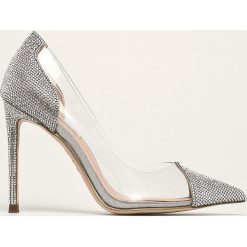 Steve Madden - Szpilki Malibu-R. Szare szpilki Steve Madden, bez wzorów, z materiału, bez obcasa, na obcasie, bez zapięcia. Za 429,90 zł.