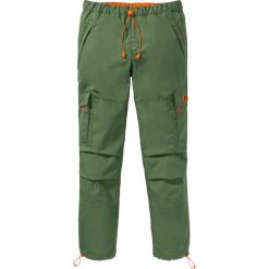 Spodnie z gumką w talii Loose Fit Straight bonprix zieleń paproci. Zielone spodnie męskie bonprix, m, bez wzorów. Za 109,99 zł.