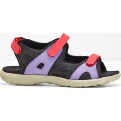 Sandały trekkingowe bonprix czarno-kolorowy. Czarne buty trekkingowe damskie bonprix, bez wzorów, bez obcasa, na rzepy. Za 99,99 zł.