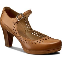 Creepersy damskie: Półbuty CLARKS – Chorus Chime 261242194 Light Tan Leather