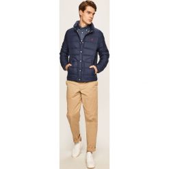 Polo Ralph Lauren - Kurtka puchowa. Niebieskie płaszcze męskie Polo Ralph Lauren, s, bez wzorów, z poliesteru, krótkie, bez kaptura. W wyprzedaży za 999,90 zł.