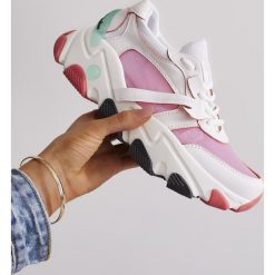 Różowe Sneakersy Lagurien. Różowe sneakersy damskie Renee. W wyprzedaży za 84,99 zł.