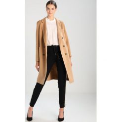 Tuniki damskie: Soyaconcept Tunika winter white