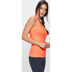 Only Play - Top. Topy damskie Only Play. W wyprzedaży za 49,90 zł.