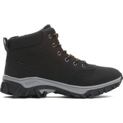 Czarne Trapery Delegation. Czarne buty trekkingowe męskie marki Born2be, na sznurówki. Za 59,99 zł.