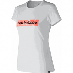 New Balance WT81540WT. Szare podkoszulki damskie marki New Balance, l, bez wzorów, z materiału, z klasycznym kołnierzykiem. W wyprzedaży za 39,99 zł.