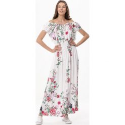 Biała Sukienka Dystias. Białe sukienki damskie Born2be, xl, z aplikacjami, bez kołnierzyka, bez rękawów, maxi. Za 59,99 zł.
