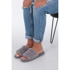 Szare klapki z futerkiem casu. Szare klapki dziewczęce Casu. Za 34,99 zł.