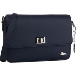 Torebka LACOSTE - Flap Crossover Bag NF2770DC Peacoat 021. Niebieskie listonoszki damskie Lacoste, bez wzorów, ze skóry ekologicznej, eleganckie, bez dodatków. Za 649,00 zł.