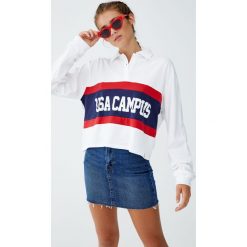 Koszulka polo 'USA Campus'. Szare koszulki damskie marki Pull&Bear, bez wzorów, z długim rękawem. Za 55,90 zł.
