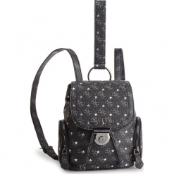 Plecak GUESS - HWSM71 79310 COAL. Szare plecaki damskie Guess, z aplikacjami, ze skóry ekologicznej. Za 589,00 zł.