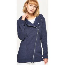 Bluzy damskie: Bluza z asymetrycznym zamkiem – Granatowy