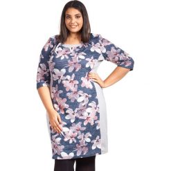 Szaro niebieska sukienka Krysia duże rozmiary XXL. Szare sukienki damskie Moda Size Plus Iwanek, na co dzień, xxl, w kwiaty, z materiału, eleganckie, z okrągłym kołnierzem, bez rękawów, proste. Za 165,00 zł.