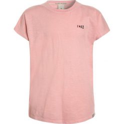 Scotch R'Belle DYE WITH SMALL BADGE Tshirt z nadrukiem cherry blossom. Czerwone t-shirty damskie marki Scotch R'Belle, z nadrukiem, z bawełny. Za 129,00 zł.