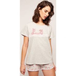 Etam - T-shirt piżamowy Pipper. Szare piżamy damskie Etam, s, z nadrukiem, z bawełny, bez rękawów. W wyprzedaży za 59,90 zł.