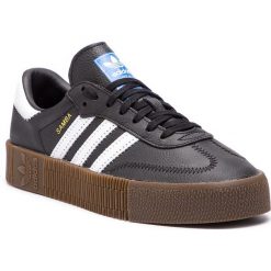 Buty adidas - Sambarose W B28156 Cblack/Ftwwht/Gum5. Czarne półbuty damskie Adidas, na co dzień, bez wzorów, ze skóry, bez obcasa, na płaskiej podeszwie, bez zapięcia. W wyprzedaży za 319,00 zł.