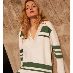 Sweter w kolorze biało-zielonym. Zielone swetry damskie Rodier, xl, w paski, z wełny, klasyczne. W wyprzedaży za 214,95 zł.