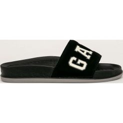 Gant - Klapki Beachrock. Czarne kapcie męskie GANT, ze skóry, bez zapięcia. Za 219,90 zł.