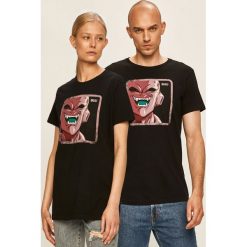 Capslab - T-shirt X Dragon Ball Z. Czarne bluzki damskie CapsLab, s, z nadrukiem, z bawełny, casualowe, z okrągłym kołnierzem, z krótkim rękawem. W wyprzedaży za 99,90 zł.