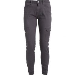 Rurki damskie: TWINTIP SKINNY CARGO TROUSERS Spodnie materiałowe grey
