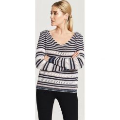 Sweter w kolorze granatowo-białym ze wzorem. Niebieskie swetry damskie Zabaione, Hailys, s, bez wzorów, bez rękawów, bez kaptura. W wyprzedaży za 99,95 zł.