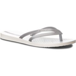 Klapki basenowe IPANEMA 82067. Czarne klapki damskie Ipanema, bez wzorów, z tworzywa sztucznego, bez obcasa. Za 59,99 zł.