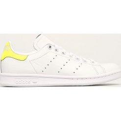 Adidas Originals - Buty Stan Smith. Białe buty sportowe damskie adidas Originals, bez wzorów, ze skóry, sportowe. Za 399,90 zł.