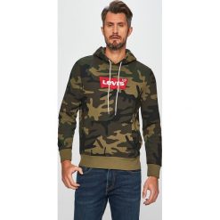 Levi's - Bluza. Czerwone bluzy męskie Levi's®, s, z aplikacjami, z bawełny, z kapturem, bez rękawów, z kapturem. Za 259,90 zł.