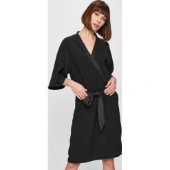 Scotch & Soda - Sukienka. Czarne sukienki damskie Scotch & Soda, s, bez wzorów, z poliesteru, eleganckie, bez kołnierzyka, bez rękawów, mini, rozkloszowane. W wyprzedaży za 479,90 zł.
