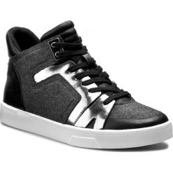Sneakersy CALVIN KLEIN - Imalie E2616 Charcoal/Anthr. Czarne półbuty damskie Calvin Klein, bez wzorów, ze skóry ekologicznej, bez obcasa, na płaskiej podeszwie, bez zapięcia. W wyprzedaży za 429,00 zł.