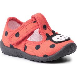 Kapcie SUPERFIT - 5-09256-50 Rot. Czerwone sandały dziewczęce Superfit, z tworzywa sztucznego, bez zapięcia. Za 119,00 zł.