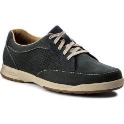 Półbuty CLARKS - Stafford Park5 203532167 Navy Nubuck. Niebieskie półbuty męskie Clarks, na co dzień, bez wzorów, ze skóry, eleganckie, bez zapięcia. W wyprzedaży za 279,00 zł.