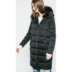 Answear - Kurtka Ur Your Only Limit. Czarne kurtki damskie ANSWEAR, s, bez wzorów, z poliesteru. W wyprzedaży za 239,90 zł.