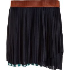 Scotch R'Belle PLISSE STRIPED LAYERED Spódnica plisowana night. Niebieskie spódniczki dziewczęce marki Scotch R'Belle, z materiału. W wyprzedaży za 231,75 zł.