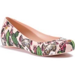 Baleriny MELISSA - Ultragirl 3DB III Ad 32542 Pink/Green 51493. Różowe baleriny damskie Melissa, bez wzorów, z tworzywa sztucznego, bez obcasa. W wyprzedaży za 209,00 zł.