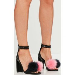 Missguided - Sandały. Czarne sandały damskie marki Missguided, z materiału, na obcasie. W wyprzedaży za 89,90 zł.