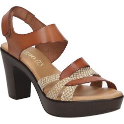 Sandały verano 5800. Brązowe sandały damskie Verano, bez wzorów, ze skóry, eleganckie, bez obcasa, bez zapięcia. Za 259,99 zł.