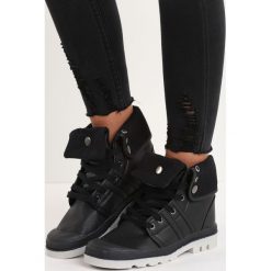 Buty zimowe damskie: Czarne Traperki Clever