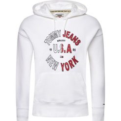 Bluza Tommy Jeans Arched Graphic DM0DM07885. Niebieskie bluzy męskie Tommy Jeans, xl, bez wzorów, z bawełny, bez kołnierzyka, bez rękawów, bez kaptura. Za 429,00 zł.