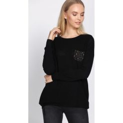 Czarny Sweter Daydream. Czarne swetry klasyczne damskie marki Born2be, l, z okrągłym kołnierzem. Za 49,99 zł.