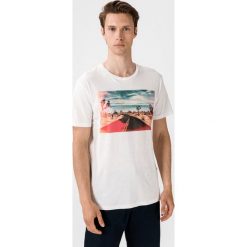 Jack & Jones Trenton Koszulka Biały. Białe podkoszulki męskie Jack & Jones, s, z nadrukiem, z bawełny, z krótkim rękawem. Za 88,95 zł.