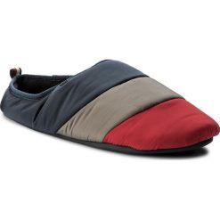 Kapcie męskie: Kapcie TOMMY HILFIGER – Downslipper 2D FM0FM01138 Rwb 020