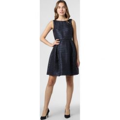 Swing - Sukienka damska, niebieski. Niebieskie sukienki damskie Swing, w paski, z materiału, bez kołnierzyka, bez rękawów. Za 699,95 zł.