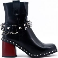 Workery z ozdobami (40). Czarne workery damskie Inny, rockowe, bez obcasa, bez zapięcia. Za 219,00 zł.