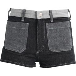 Szorty damskie: Wrangler by Peter Max PIN UP Szorty jeansowe dark grey mix