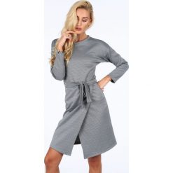 Zielona sukienka do pracy 1944. Zielone sukienki marki Fasardi, do pracy, l, biznesowe. Za 79,00 zł.