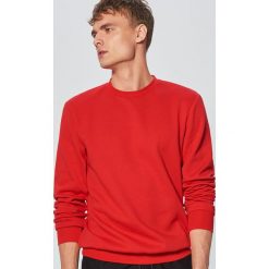 Bluza Basic - Czerwony. Czerwone bluzy męskie Cropp, s, bez wzorów, bez kołnierzyka, bez rękawów, bez kaptura. Za 79,99 zł.