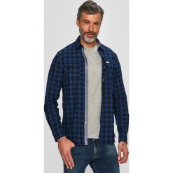 Guess Jeans - Koszula. Czerwone koszule męskie Guess Jeans, xxl, z aplikacjami, z bawełny, klasyczne, z klasycznym kołnierzykiem, z długim rękawem. W wyprzedaży za 269,90 zł.