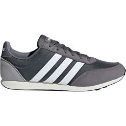 Buty sportowe adidas V Racer 2.0 F34445. Szare buty sportowe męskie Adidas, z gumy, z paskami. Za 169,00 zł.