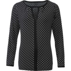 Shirt z długim rękawem bonprix czarno-biel wełny w groszki. Czarne koszulki damskie marki bonprix, w grochy, z wełny, z okrągłym kołnierzem. Za 44,99 zł.